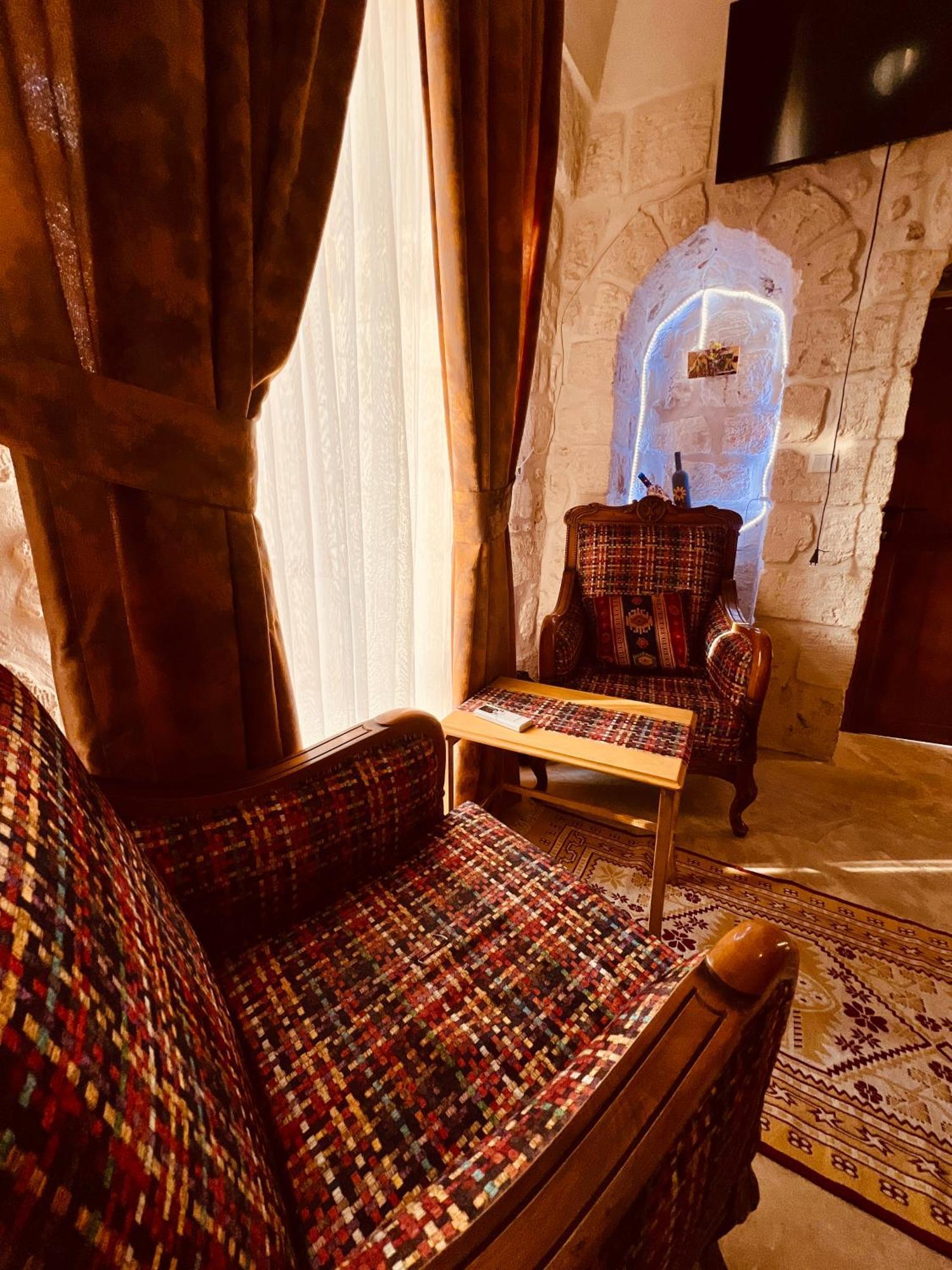 Mons Masius Hotel Teras Midyat Eksteriør billede