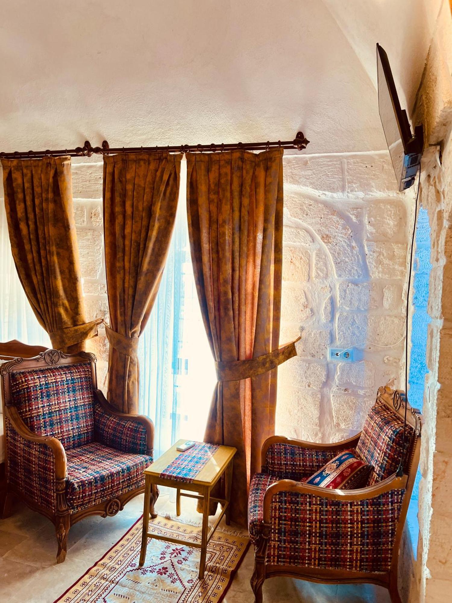 Mons Masius Hotel Teras Midyat Eksteriør billede