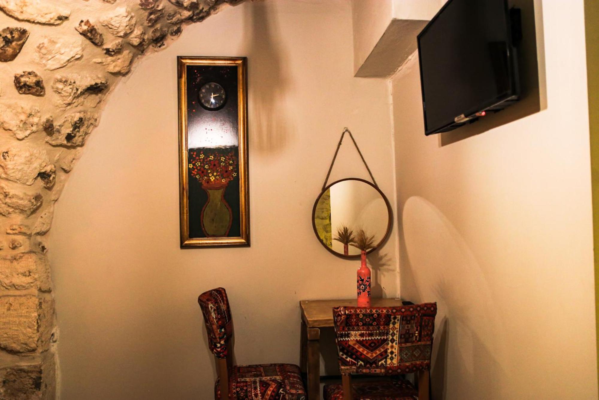 Mons Masius Hotel Teras Midyat Eksteriør billede