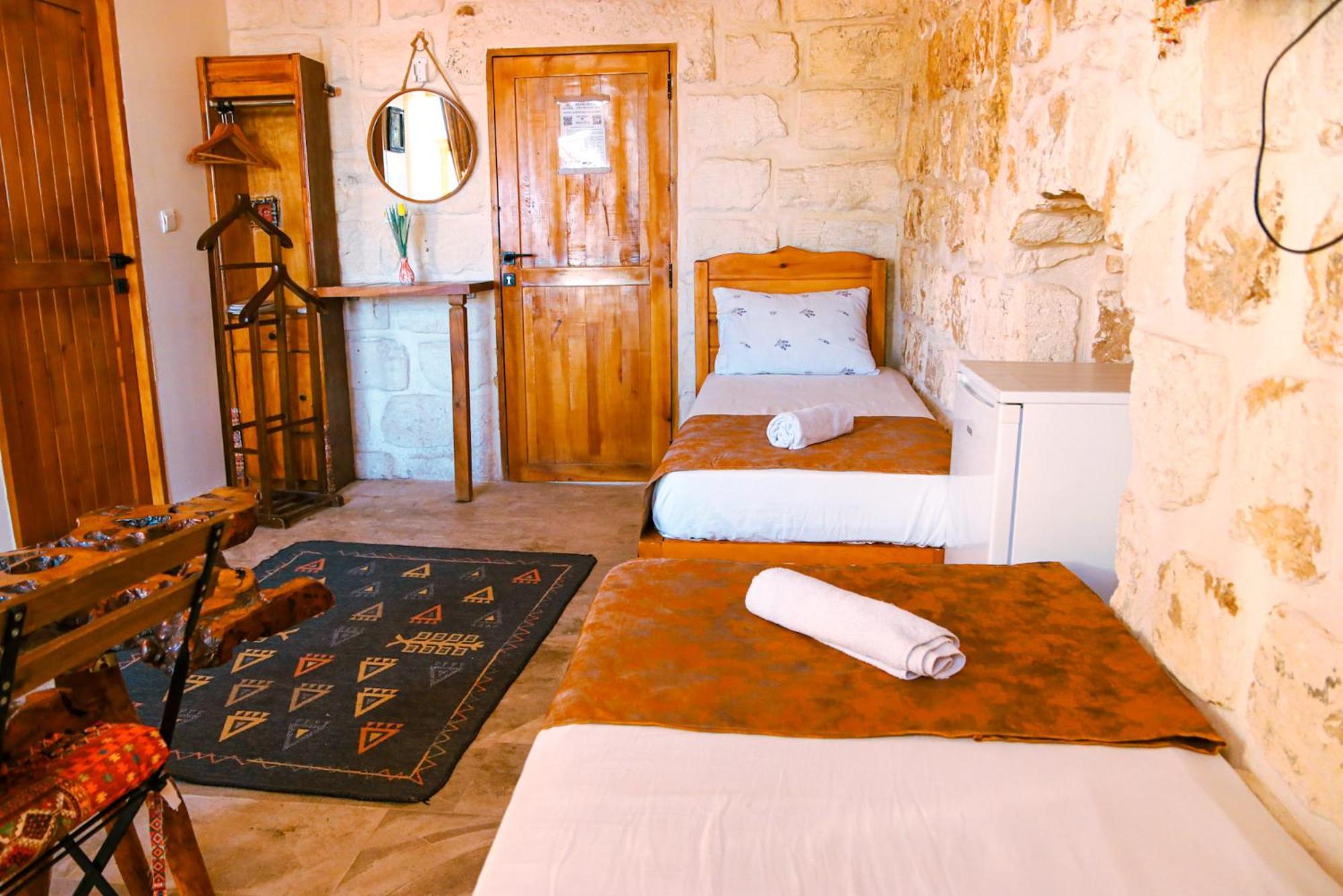 Mons Masius Hotel Teras Midyat Eksteriør billede