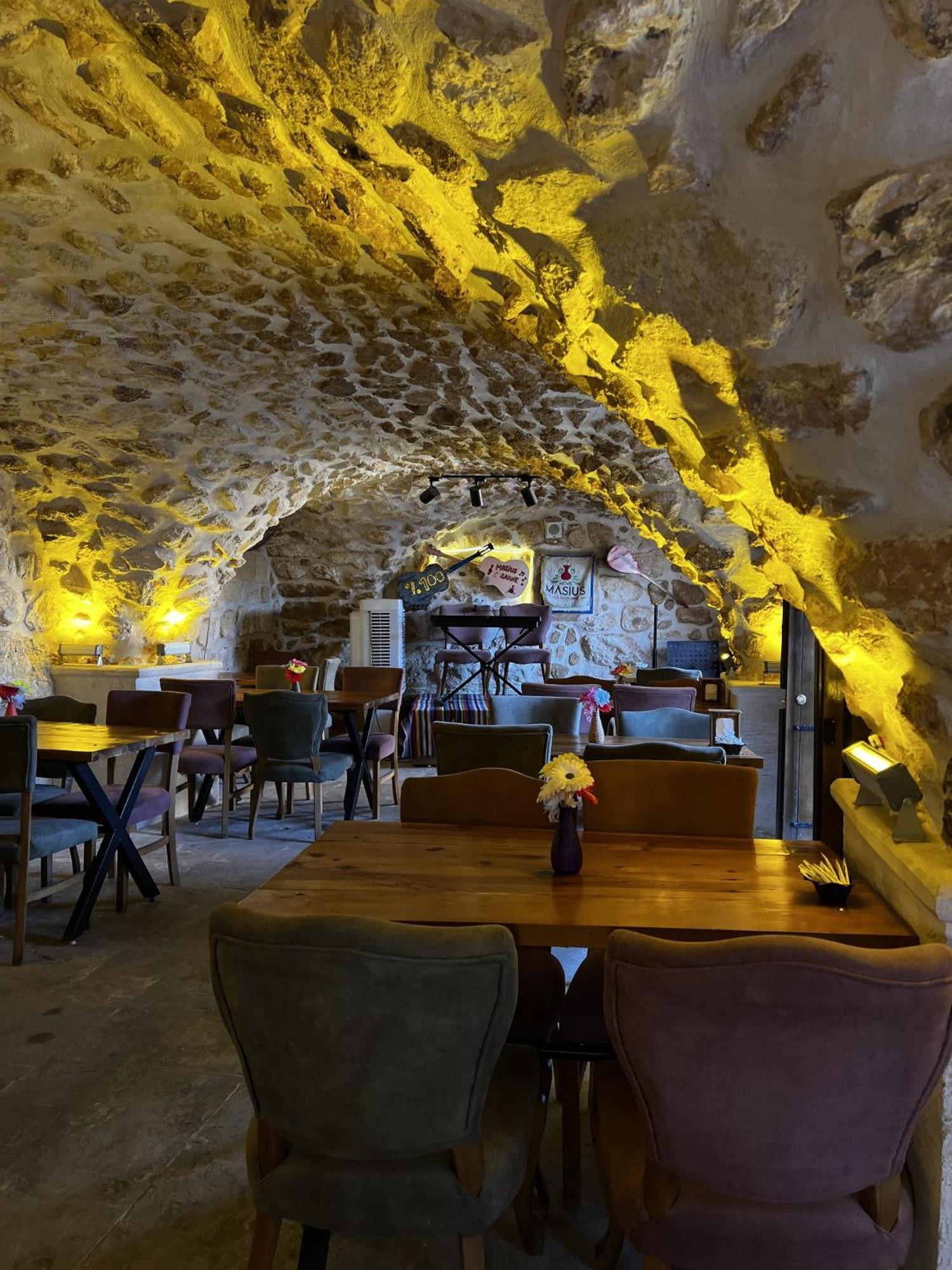 Mons Masius Hotel Teras Midyat Eksteriør billede
