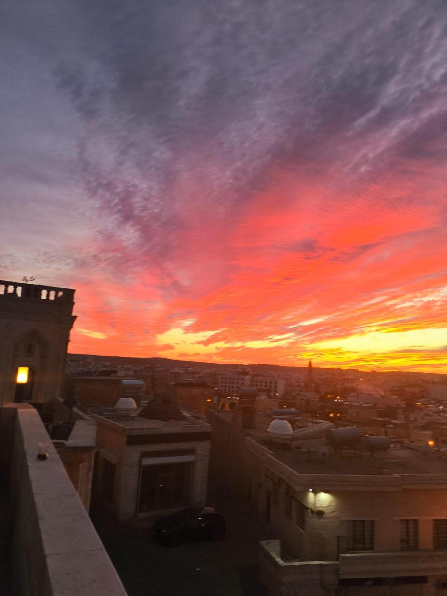 Mons Masius Hotel Teras Midyat Eksteriør billede